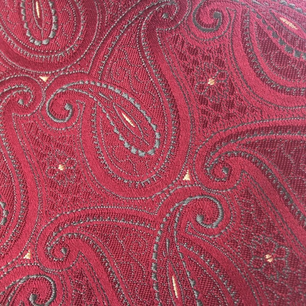 BERGAMO, NEW YORK, SILK TIE - Picture 2 of 10